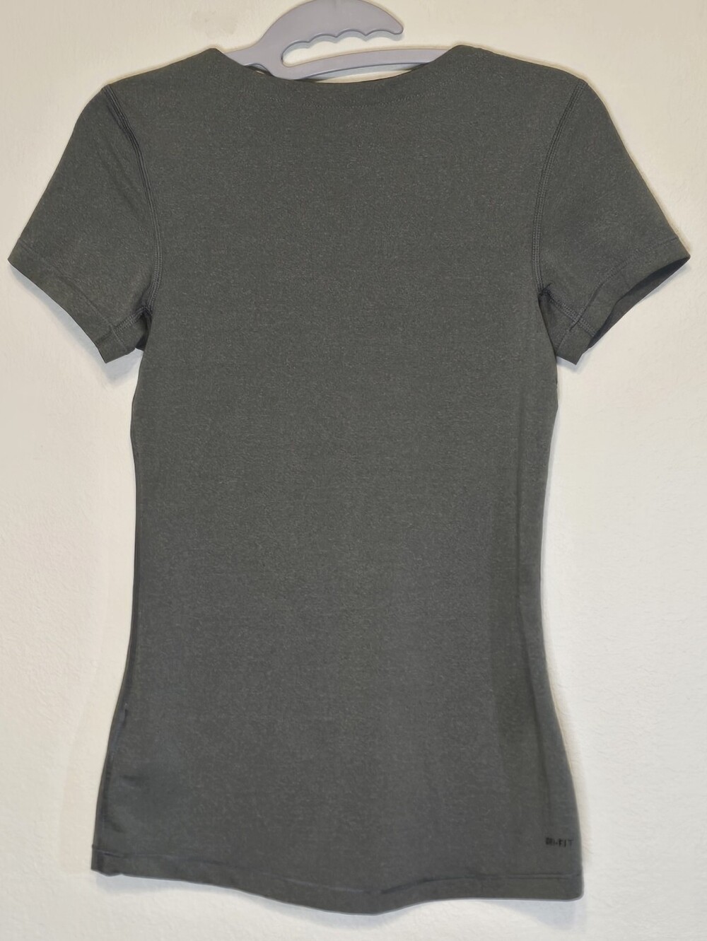 Nike Pro Dri-FIT Grey Fitted V-Neck Short Sleeve Training Shirt Size S - Picture 3 of 7